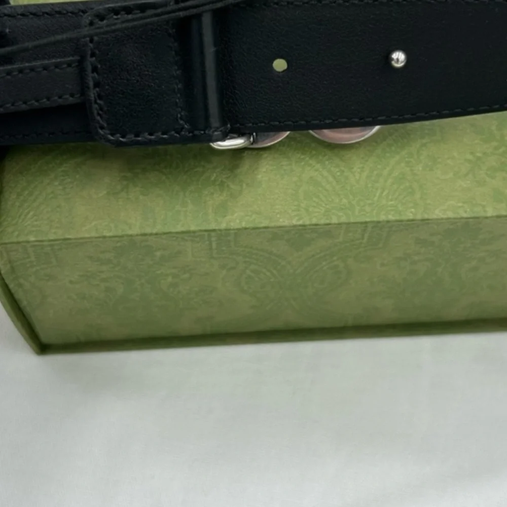 Men's Gucci interlocking GG  Black Leather Belt with  Buckle. 125cm/46 inches - Picture 5 of 6
